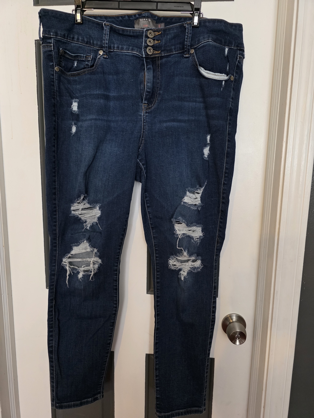 torrid Dark Blue Distressed Skinny Jeans Size 18